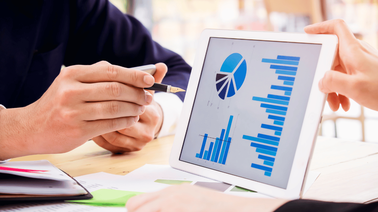 Use financial graphs to stand out