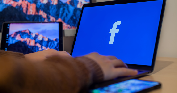 Facebook app on laptop